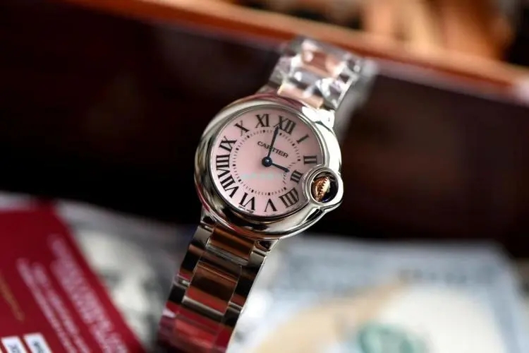 卡地亚手表表带生锈自己如何处理？